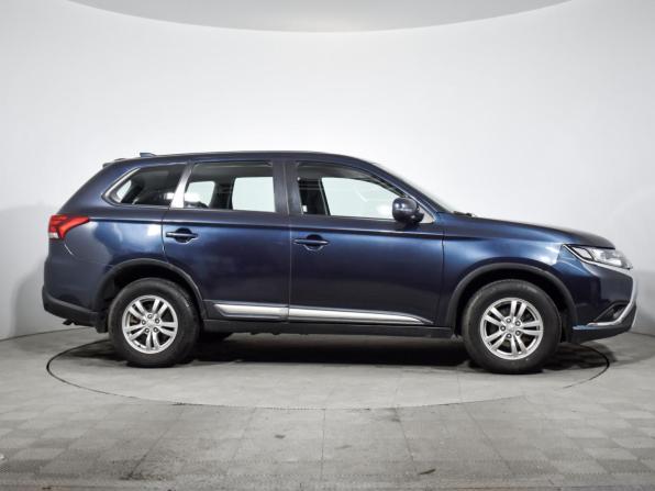 Mitsubishi Outlander III Рестайлинг 3 с пробегом 2019 года, цена 1 980 000 рублей, 102000 км, внедорожник, Автокод Объявления