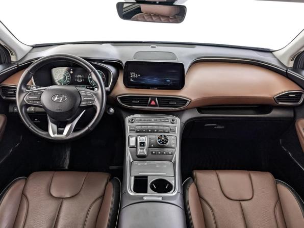Hyundai Santa Fe IV Рестайлинг с пробегом 2022 года, цена 4 315 000 рублей, 51050 км, внедорожник, Автокод Объявления