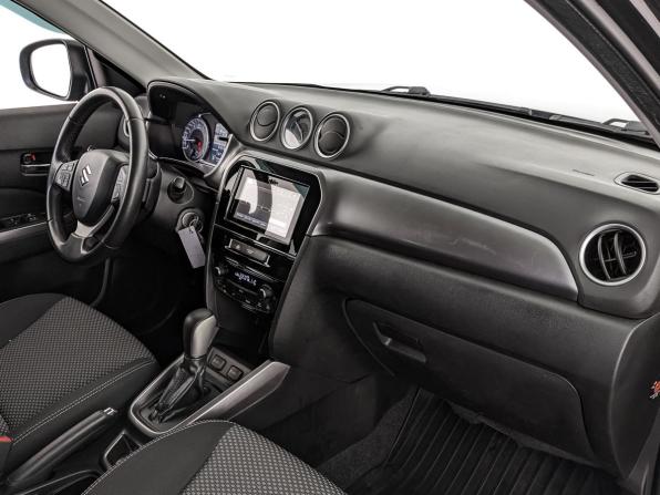 Suzuki Vitara II Рестайлинг с пробегом 2019 года, цена 1 900 000 рублей, 101650 км, внедорожник, Автокод Объявления