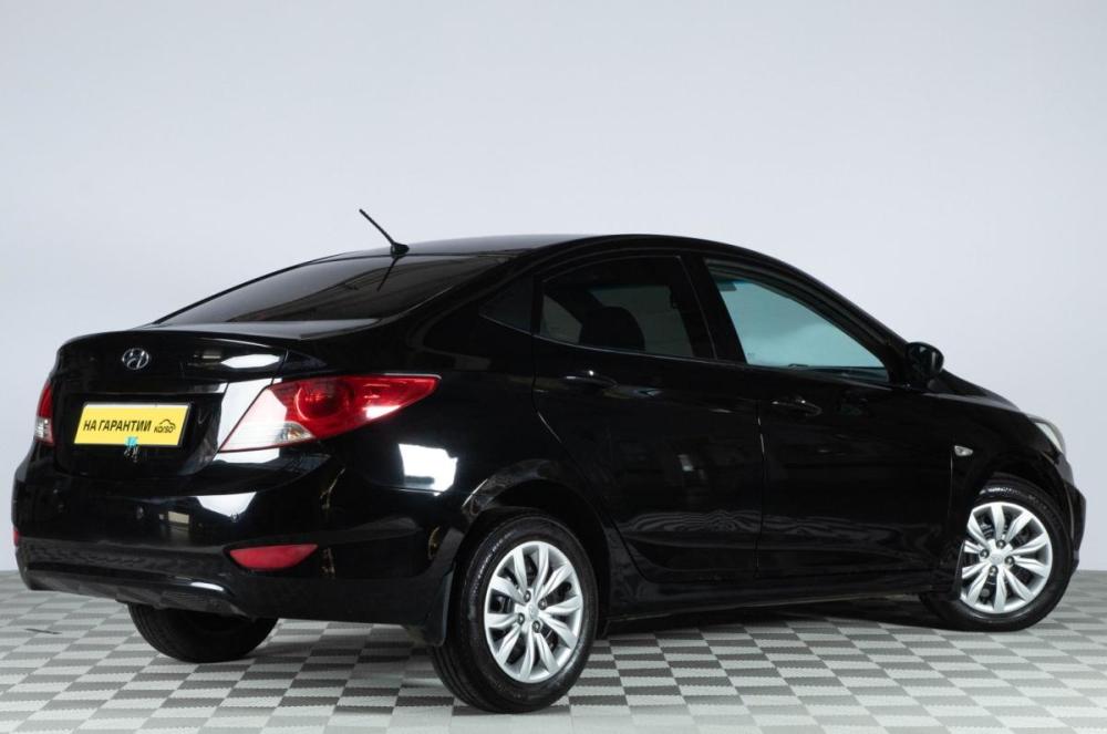 Hyundai Solaris I Челябинск  - изображение 7