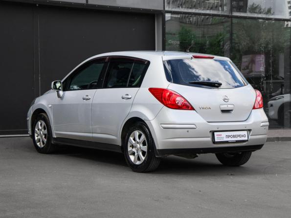 Nissan Tiida I с пробегом 2010 года, цена 700 000 рублей, 145086 км, хэтчбек, Автокод Объявления