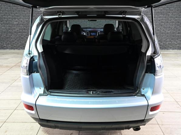Mitsubishi Outlander II Рестайлинг с пробегом 2011 года, цена 1 130 000 рублей, 196409 км, внедорожник, Автокод Объявления