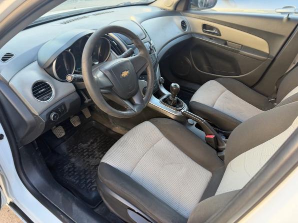 Chevrolet Cruze I Рестайлинг с пробегом 2013 года, цена 495 000 рублей, 298000 км, седан, Автокод Объявления