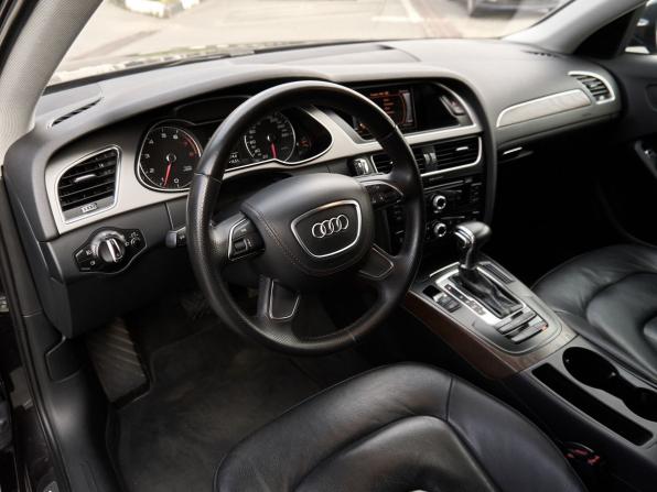 Audi A4 IV (B8) Рестайлинг с пробегом 2014 года, цена 1 200 000 рублей, 200205 км, седан, Автокод Объявления