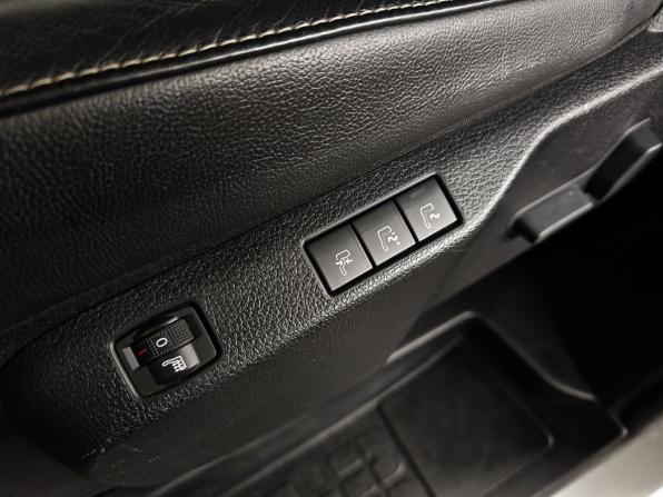 Peugeot Traveller I с пробегом 2020 года, цена 2 599 000 рублей, 132823 км, минивэн, Автокод Объявления