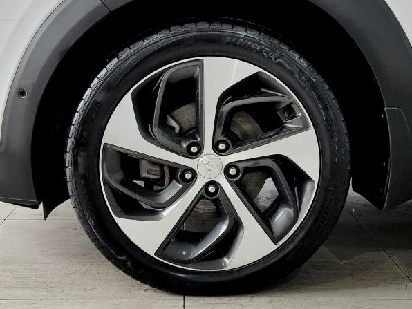 Hyundai Tucson III с пробегом 2015 года, цена 1 720 000 рублей, 156596 км, внедорожник, Автокод Объявления