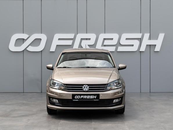 Volkswagen Polo V Рестайлинг с пробегом 2017 года, цена 1 380 000 рублей, 91990 км, седан, Автокод Объявления
