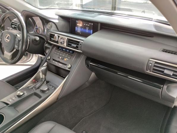 Lexus IS III Рестайлинг с пробегом 2020 года, цена 3 450 000 рублей, 81025 км, седан, Автокод Объявления