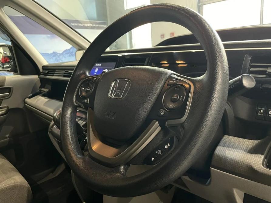 Honda Stepwgn V Рестайлинг Москва  - изображение 12