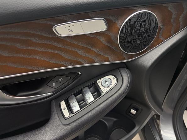 Mercedes-Benz GLC I (X253) Рестайлинг с пробегом 2021 года, цена 4 099 900 рублей, 85614 км, внедорожник, Автокод Объявления