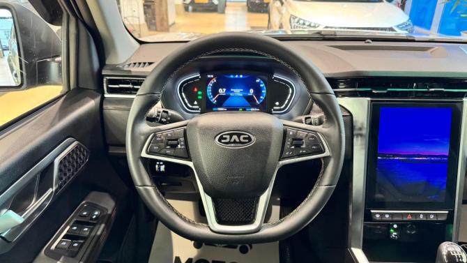 JAC T8 Pro с пробегом 2024 года, цена 2 350 000 рублей, 15204 км, пикап, Автокод Объявления