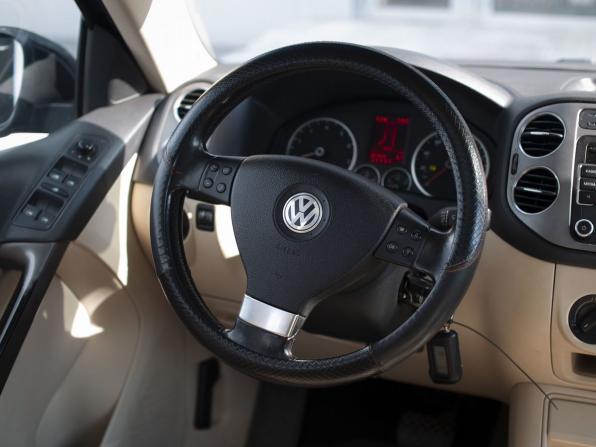Volkswagen Tiguan I с пробегом 2008 года, цена 850 000 рублей, 251569 км, внедорожник, Автокод Объявления