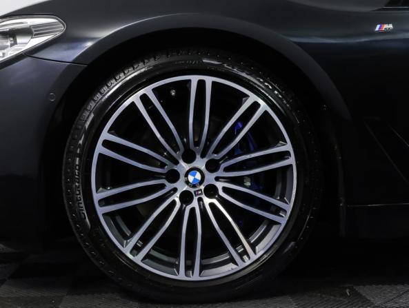 BMW 5 серии VII (G30/G31/G38) с пробегом 2018 года, цена 3 490 000 рублей, 129006 км, седан, Автокод Объявления