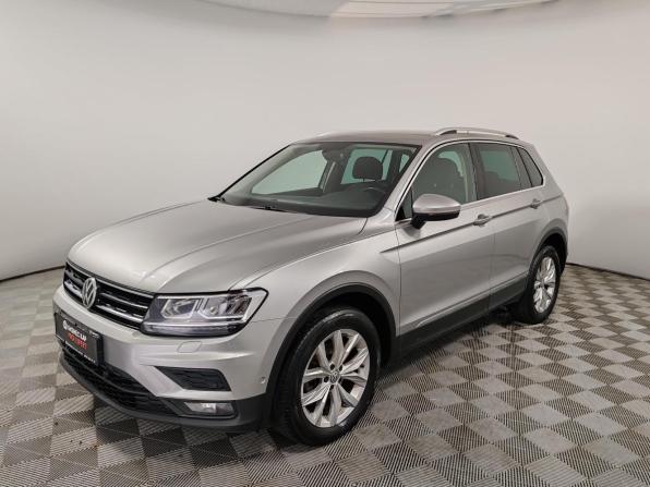 Volkswagen Tiguan II с пробегом 2018 года, цена 2 649 000 рублей, 92928 км, внедорожник, Автокод Объявления