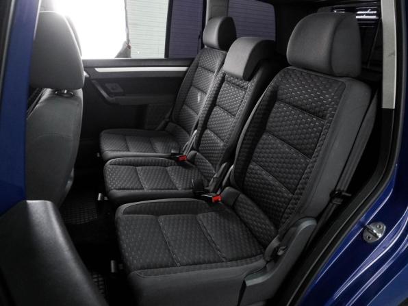 Volkswagen Touran I Рестайлинг с пробегом 2007 года, цена 919 000 рублей, 192890 км, компактвэн, Автокод Объявления