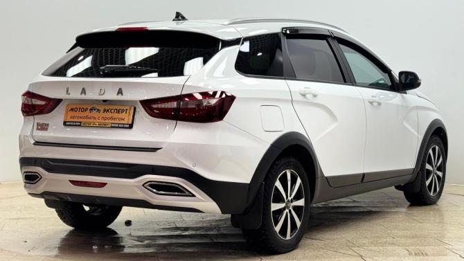 Lada (ВАЗ) Vesta I Рестайлинг (NG) с пробегом 2024 года, цена 1 425 000 рублей, 27383 км, универсал, Автокод Объявления