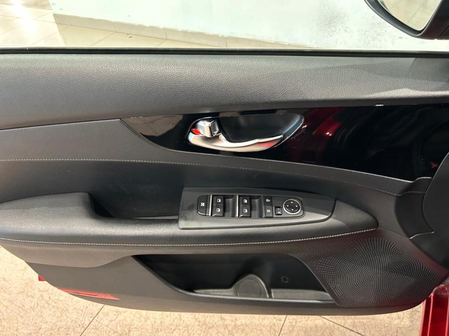 Kia Cerato IV Санкт-Петербург  - изображение 15