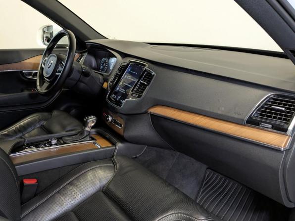 Volvo XC90 II с пробегом 2018 года, цена 4 745 000 рублей, 59262 км, внедорожник, Автокод Объявления