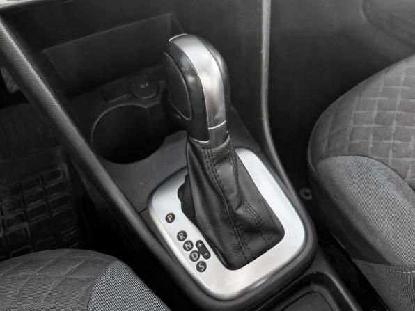 Volkswagen Polo V Рестайлинг с пробегом 2019 года, цена 1 275 000 рублей, 109282 км, седан, Автокод Объявления
