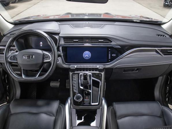 Geely Atlas Pro с пробегом 2022 года, цена 1 949 000 рублей, 68860 км, внедорожник, Автокод Объявления