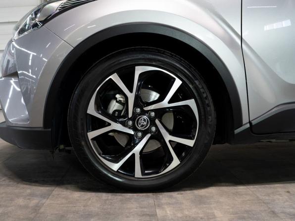 Toyota C-HR I с пробегом 2019 года, цена 1 780 000 рублей, 55846 км, внедорожник, Автокод Объявления