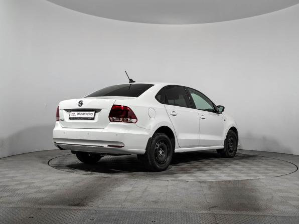 Volkswagen Polo V Рестайлинг с пробегом 2019 года, цена 1 085 000 рублей, 63145 км, седан, Автокод Объявления