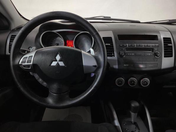 Mitsubishi Outlander II с пробегом 2008 года, цена 920 000 рублей, 236597 км, внедорожник, Автокод Объявления