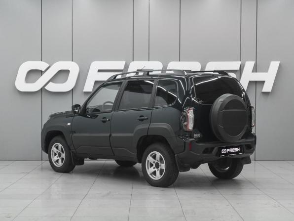 Lada (ВАЗ) Niva Travel I с пробегом 2023 года, цена 1 170 000 рублей, 5700 км, внедорожник, Автокод Объявления