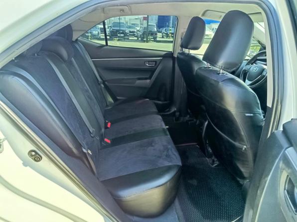 Toyota Corolla XI (E160 E170 E180) с пробегом 2013 года, цена 1 050 000 рублей, 231372 км, седан, Автокод Объявления