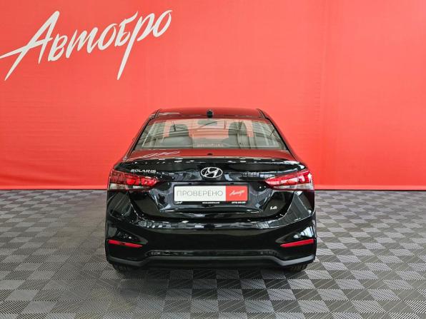 Hyundai Solaris II с пробегом 2018 года, цена 1 245 000 рублей, 122539 км, седан, Автокод Объявления