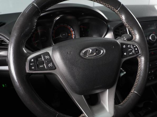 Lada (ВАЗ) Vesta I с пробегом 2021 года, цена 998 000 рублей, 203238 км, универсал, Автокод Объявления