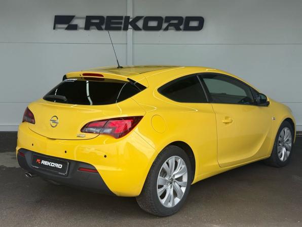 Opel Astra J Рестайлинг с пробегом 2014 года, цена 849 000 рублей, 183000 км, хэтчбек, Автокод Объявления