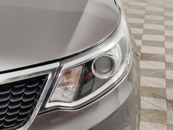 Kia Rio III Рестайлинг с пробегом 2016 года, цена 1 049 000 рублей, 152117 км, седан, Автокод Объявления