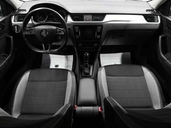Skoda Rapid I Рестайлинг с пробегом 2019 года, цена 1 200 000 рублей, 66706 км, лифтбек, Автокод Объявления