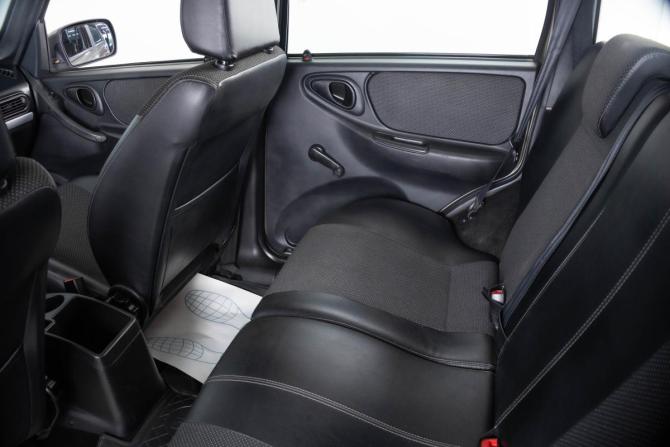 Chevrolet Niva I Рестайлинг с пробегом 2015 года, цена 499 000 рублей, 177912 км, внедорожник, Автокод Объявления