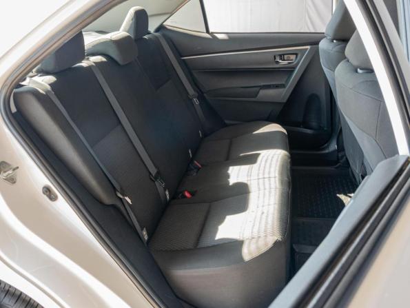 Toyota Corolla XI (E160 E170 E180) с пробегом 2014 года, цена 1 230 000 рублей, 188047 км, седан, Автокод Объявления