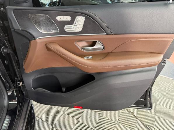 Mercedes-Benz GLS II (X167) Рестайлинг с пробегом 2024 года, цена 13 900 000 рублей, 53800 км, внедорожник, Автокод Объявления