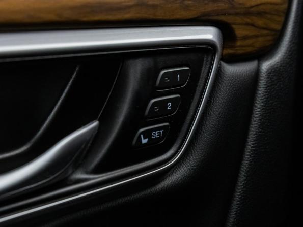 Honda CR-V V Рестайлинг с пробегом 2021 года, цена 3 350 000 рублей, 109133 км, внедорожник, Автокод Объявления