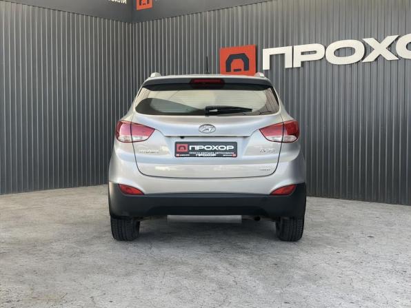 Hyundai ix35 I с пробегом 2010 года, цена 1 377 000 рублей, 133061 км, внедорожник, Автокод Объявления