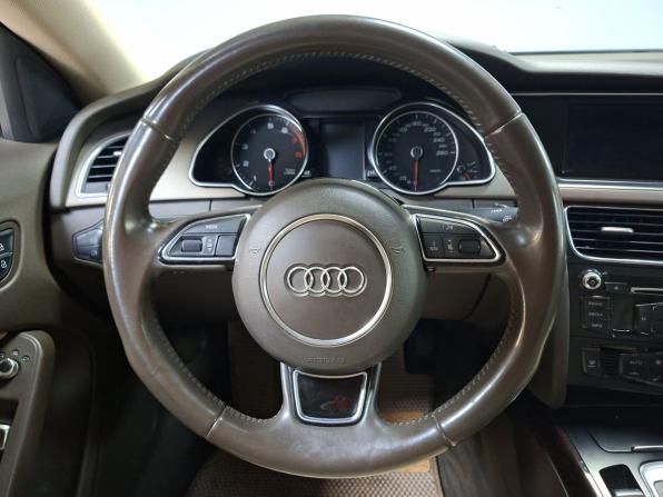 Audi A5 I (8T) Рестайлинг с пробегом 2012 года, цена 1 549 000 рублей, 144519 км, лифтбек, Автокод Объявления