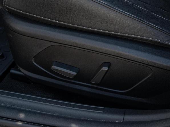 Hyundai Elantra VII (CN7) Рестайлинг с пробегом 2023 года, цена 2 270 000 рублей, 32214 км, седан, Автокод Объявления