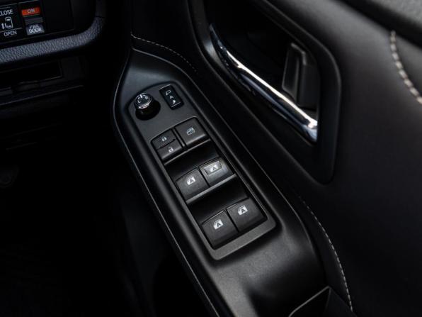 Toyota Esquire I с пробегом 2015 года, цена 2 240 000 рублей, 145707 км, минивэн, Автокод Объявления