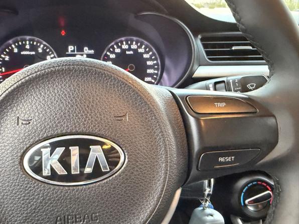 Kia Rio IV с пробегом 2018 года, цена 1 290 000 рублей, 153889 км, седан, Автокод Объявления