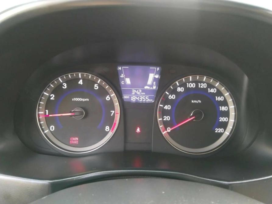 Hyundai Solaris I Набережные Челны  - изображение 10