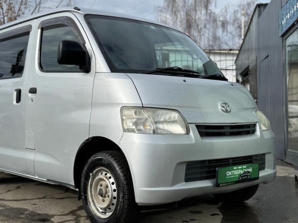 Toyota Town Ace IV с пробегом 2013 года, цена 899 000 рублей, 228000 км, минивэн, Автокод Объявления