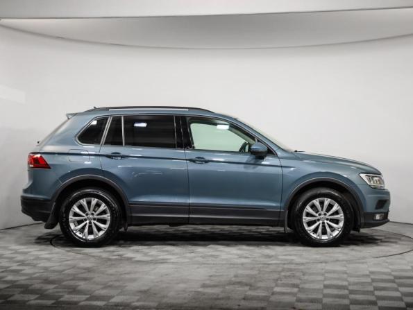 Volkswagen Tiguan II с пробегом 2019 года, цена 2 299 000 рублей, 92149 км, внедорожник, Автокод Объявления