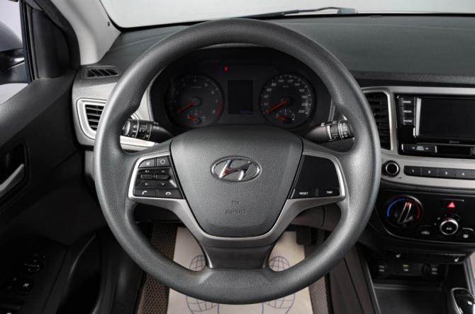 Hyundai Solaris II Рестайлинг с пробегом 2020 года, цена 1 599 000 рублей, 103000 км, седан, Автокод Объявления