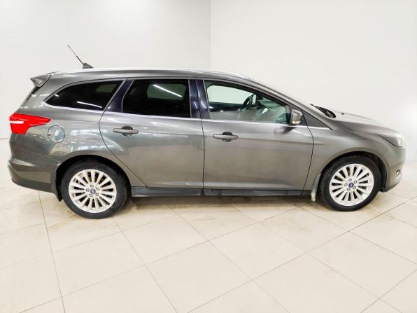 Ford Focus III Рестайлинг с пробегом 2018 года, цена 1 194 700 рублей, 56639 км, универсал, Автокод Объявления