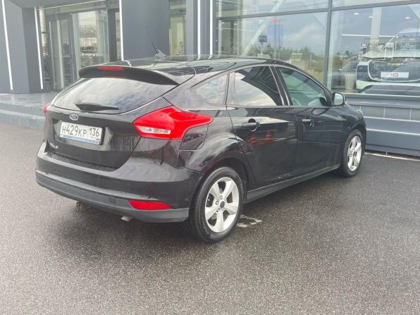 Ford Focus III Рестайлинг с пробегом 2017 года, цена 900 000 рублей, 158000 км, хэтчбек, Автокод Объявления