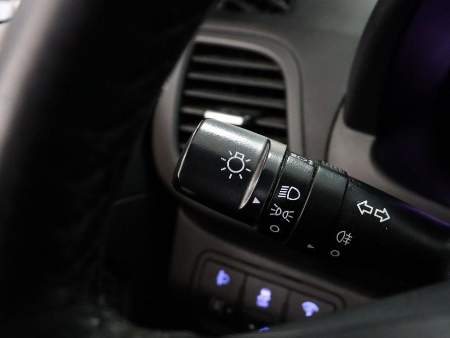 Hyundai Solaris I Рестайлинг Минеральные Воды  - изображение 12